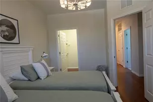 3756 82nd Ave Cir E, Sarasota, FL 34243 - Photo 22