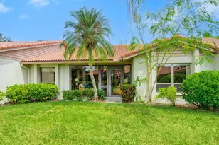 4033 Wilshire Cir E, Sarasota, FL 34238 - Photo 38