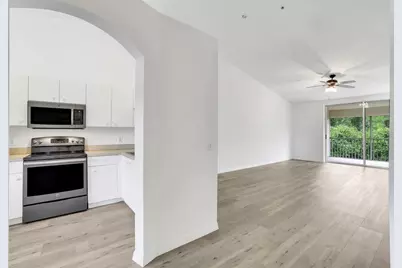 6635 Huntington Lakes Circle #202, Naples, FL 34119 - Photo 4