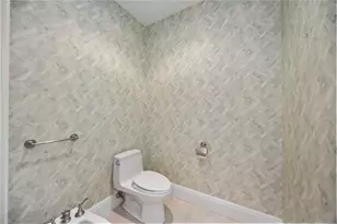 50 Central Ave, Sarasota, FL 34236 - Photo 32