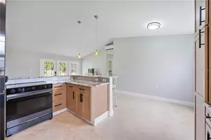 723 45th St Ct W, Palmetto, FL 34221 - Photo 12