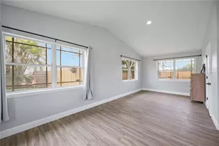 723 45th St Ct W, Palmetto, FL 34221 - Photo 16