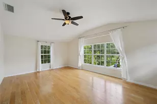 6412 Rosefinch Ct, Lakewood Ranch, FL 34202 - Photo 8