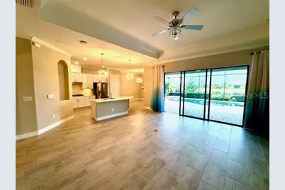 7113 Whittelbury Trail, Lakewood Ranch, FL 34202 - Photo 8