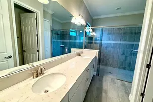 7113 Whittelbury Trail, Lakewood Ranch, FL 34202 - Photo 12