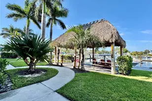 7150 N Tamiami Trl, Sarasota, FL 34243 - Photo 26