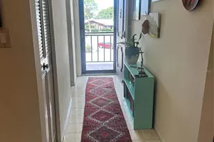 2240 Stickney Point Rd, Sarasota, FL 34231 - Photo 4