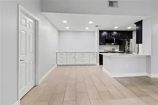 8911 Manor Loop, Lakewood Ranch, FL 34202 - Photo 12