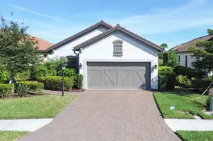 12416 Parigi Wy, Sarasota, FL 34238 - Photo 2