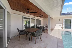 624 Dundee Ln, Holmes Beach, FL 34217 - Photo 44