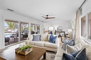 624 Dundee Ln, Holmes Beach, FL 34217 - Photo 10