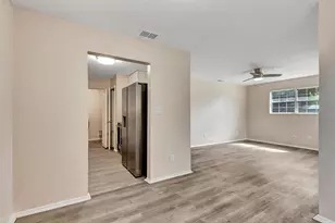 304 21st St W, Palmetto, FL 34221 - Photo 8