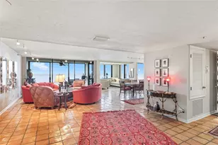 97 Sunset Dr, Sarasota, FL 34236 - Photo 2