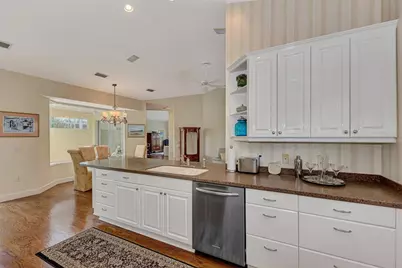 7270 Alicante Drive #3, Sarasota, FL 34238 - Photo 44