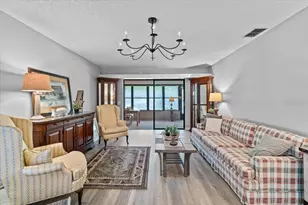 511 Pebble Springs Ct, Winter Haven, FL 33884 - Photo 4