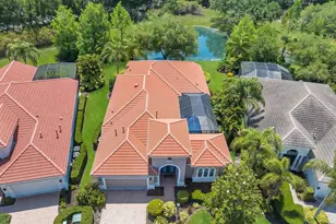 13876 Siena Loop, Lakewood Ranch, FL 34202 - Photo 52