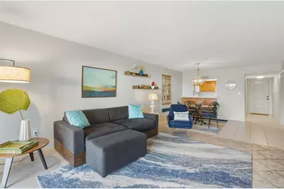 725 Manatee Avenue #725, Holmes Beach, FL 34217 - Photo 8