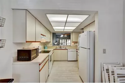 6221 Timber Lake Drive #C10, Sarasota, FL 34243 - Photo 12