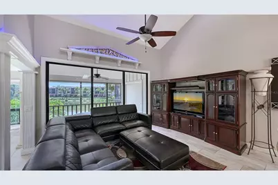 5369 Lake Arrowhead Trail #17A, Sarasota, FL 34231 - Photo 6