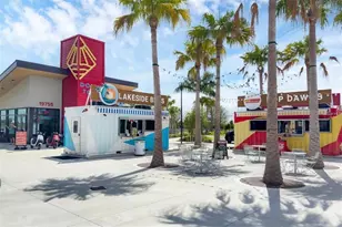 19095 Cabernet Ct, Venice, FL 34293 - Photo 4