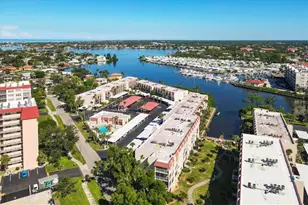 240 Santa Maria St, Venice, FL 34285 - Photo 34