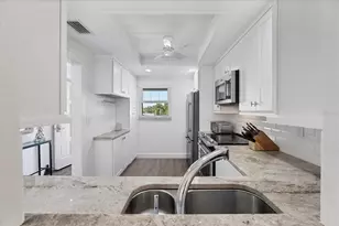 240 Santa Maria St, Venice, FL 34285 - Photo 18