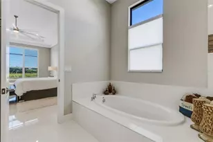 8921 Artisan Wy, Sarasota, FL 34240 - Photo 40