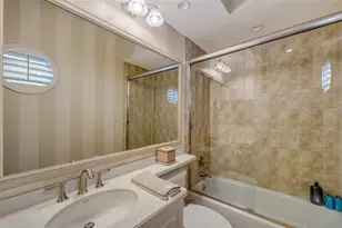 5208 Parisienne Pl, Sarasota, FL 34238 - Photo 30