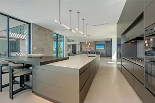 388 S Shore Dr, Sarasota, FL 34234 - Photo 22