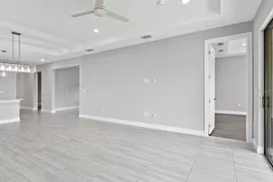 4927 Carova Wy, Lakewood Ranch, FL 34211 - Photo 8