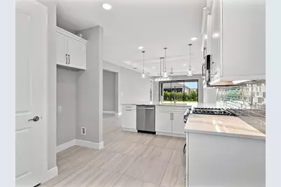 4927 Carova Way, Lakewood Ranch, FL 34211 - Photo 18