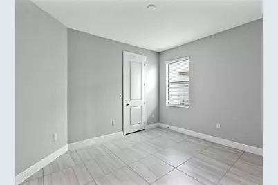 4927 Carova Way, Lakewood Ranch, FL 34211 - Photo 28