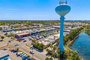 7201 Curtiss Ave, Sarasota, FL 34231 - Photo 52