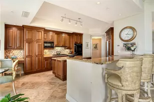 1300 Benjamin Franklin Dr, Sarasota, FL 34236 - Photo 14