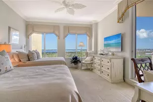 1300 Benjamin Franklin Dr, Sarasota, FL 34236 - Photo 28