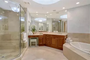 1300 Benjamin Franklin Dr, Sarasota, FL 34236 - Photo 22