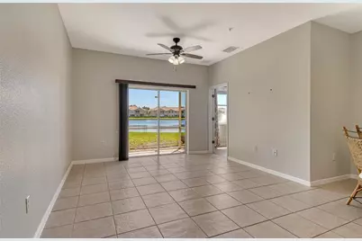 3486 Parkridge Circle #32-101, Sarasota, FL 34243 - Photo 10