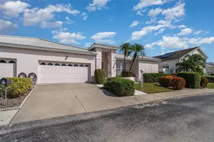 4817 61st Ave Dr W, Bradenton, FL 34210 - Photo 2