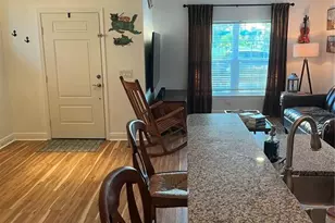 3828 Shimmering Oaks Dr, Parrish, FL 34219 - Photo 6