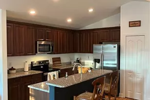 3828 Shimmering Oaks Dr, Parrish, FL 34219 - Photo 2