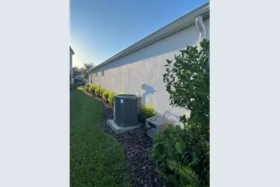 3828 Shimmering Oaks Drive, Parrish, FL 34219 - Photo 18