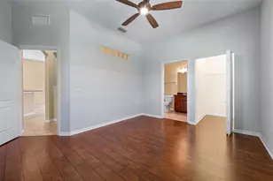 11065 Barnsley Dr, Venice, FL 34293 - Photo 16