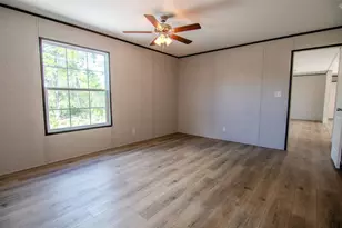 192 Freedom Dr, Frostproof, FL 33843 - Photo 20