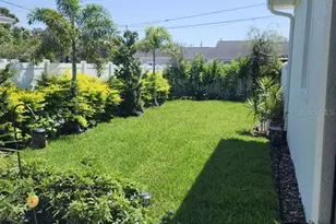 4810 Emerson Ave S, Saint Petersburg, FL 33711 - Photo 4