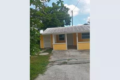 805 22nd Avenue W, Bradenton, FL 34205 - Photo 2