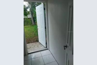 805 22nd Avenue W, Bradenton, FL 34205 - Photo 4