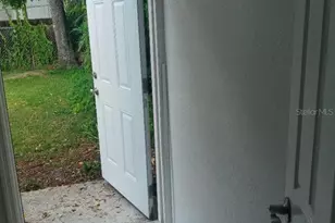 805 22nd Ave W, Bradenton, FL 34205 - Photo 4