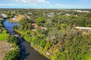 860 S Beneva Rd, Sarasota, FL 34232 - Photo 52