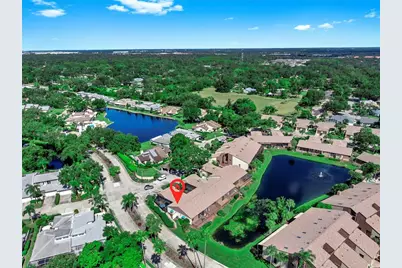 4412 Winston Lane N #6, Sarasota, FL 34235 - Photo 6