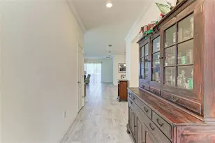 10221 Loch Lomond Dr, Bradenton, FL 34211 - Photo 10